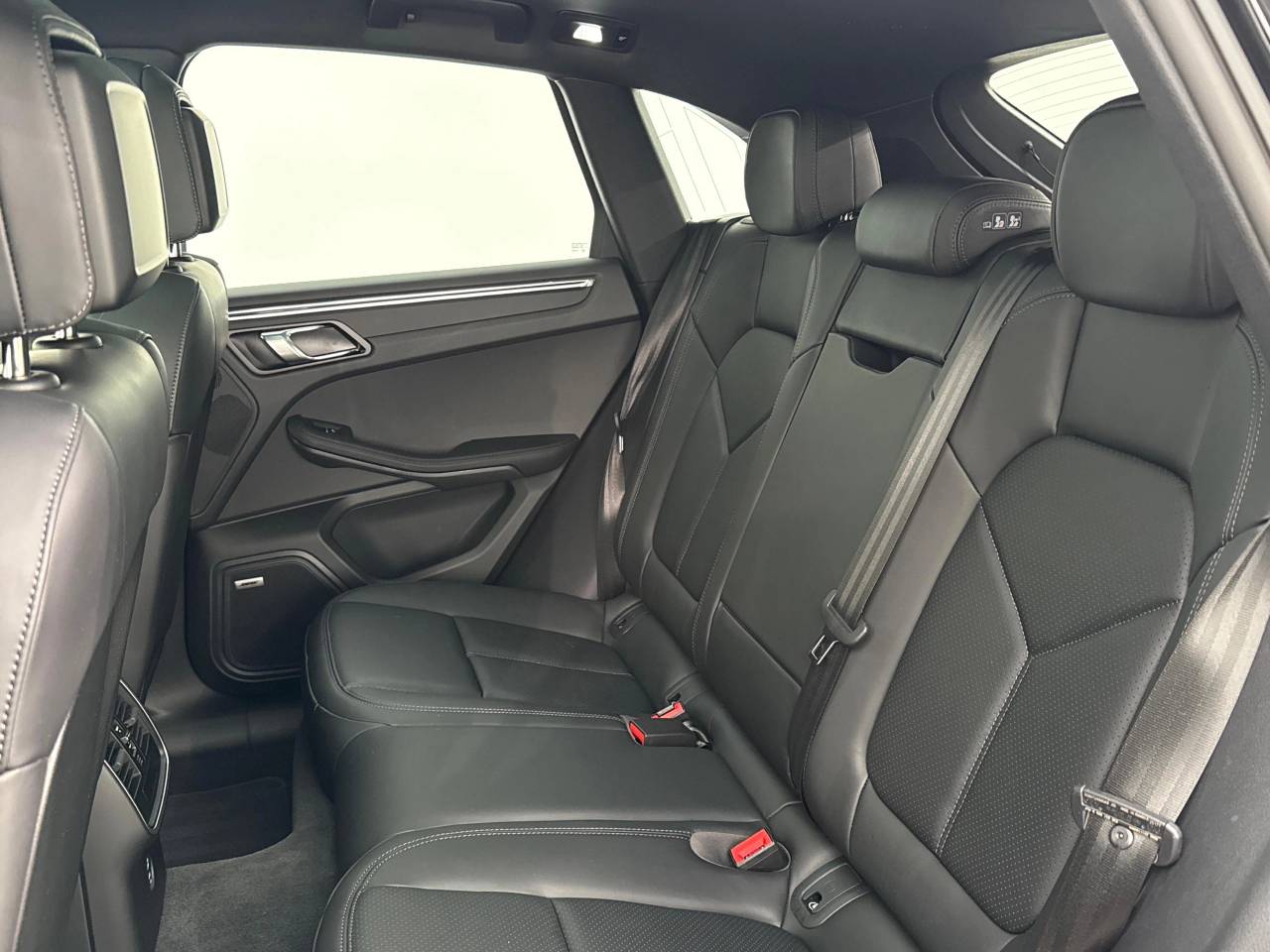 Macan PDK (170) image 31