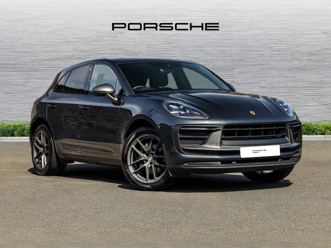 Macan T PDK
