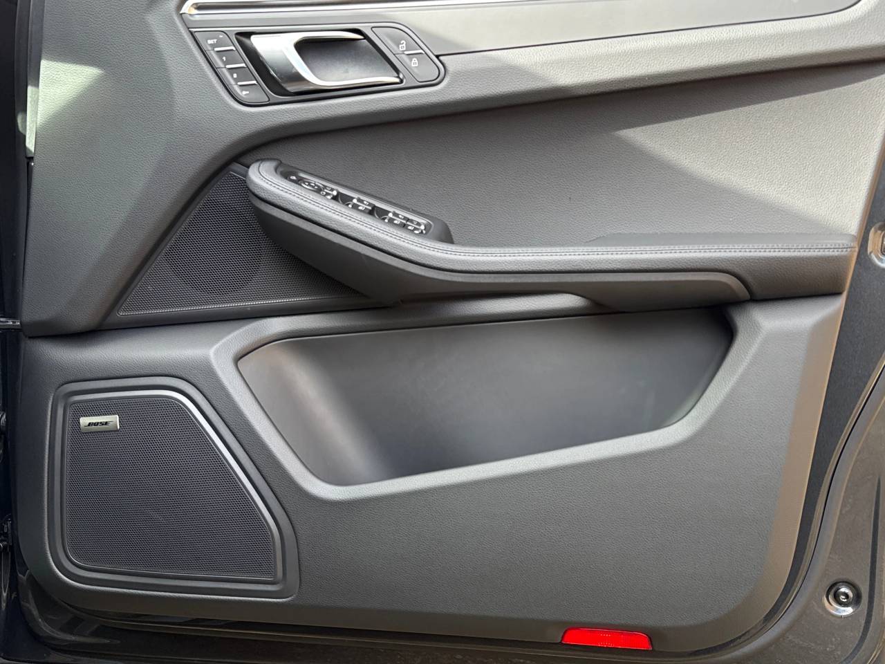Macan (78) image 31