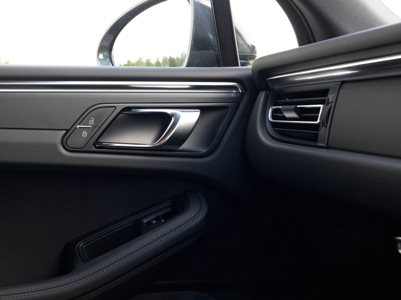 Macan (91) image 61