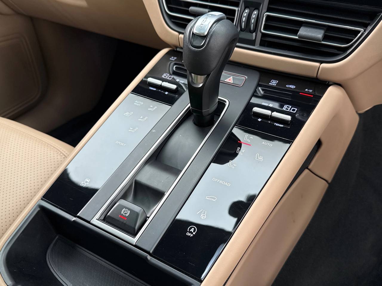 Macan PDK (164) image 28