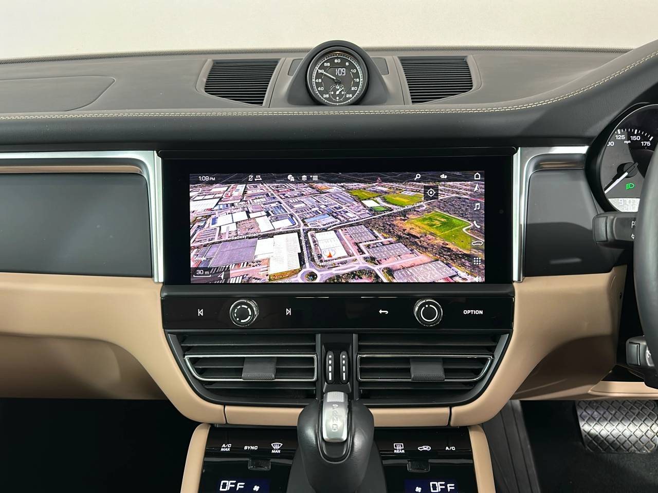 Macan T PDK (31) image 34
