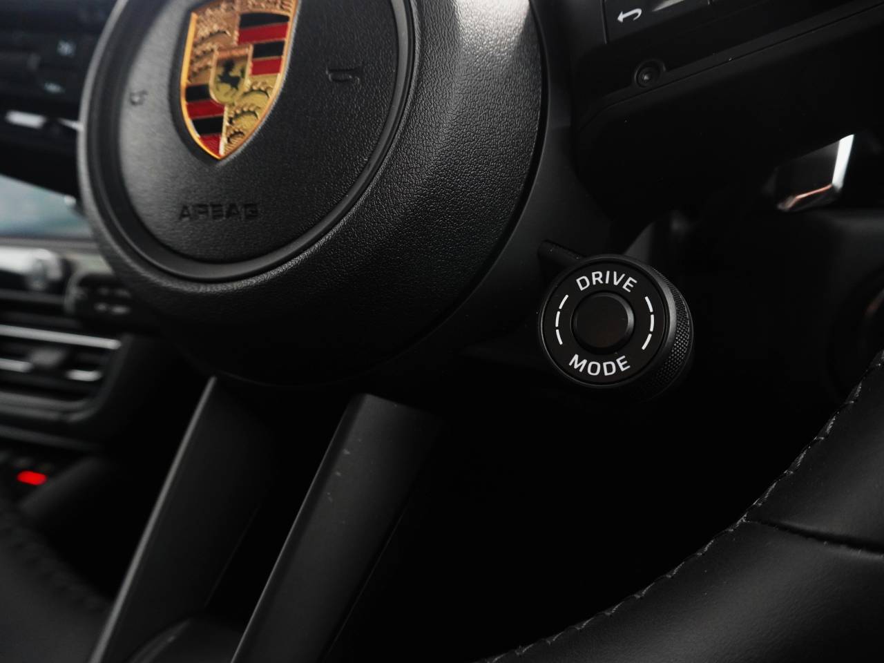 Macan (15) image 51