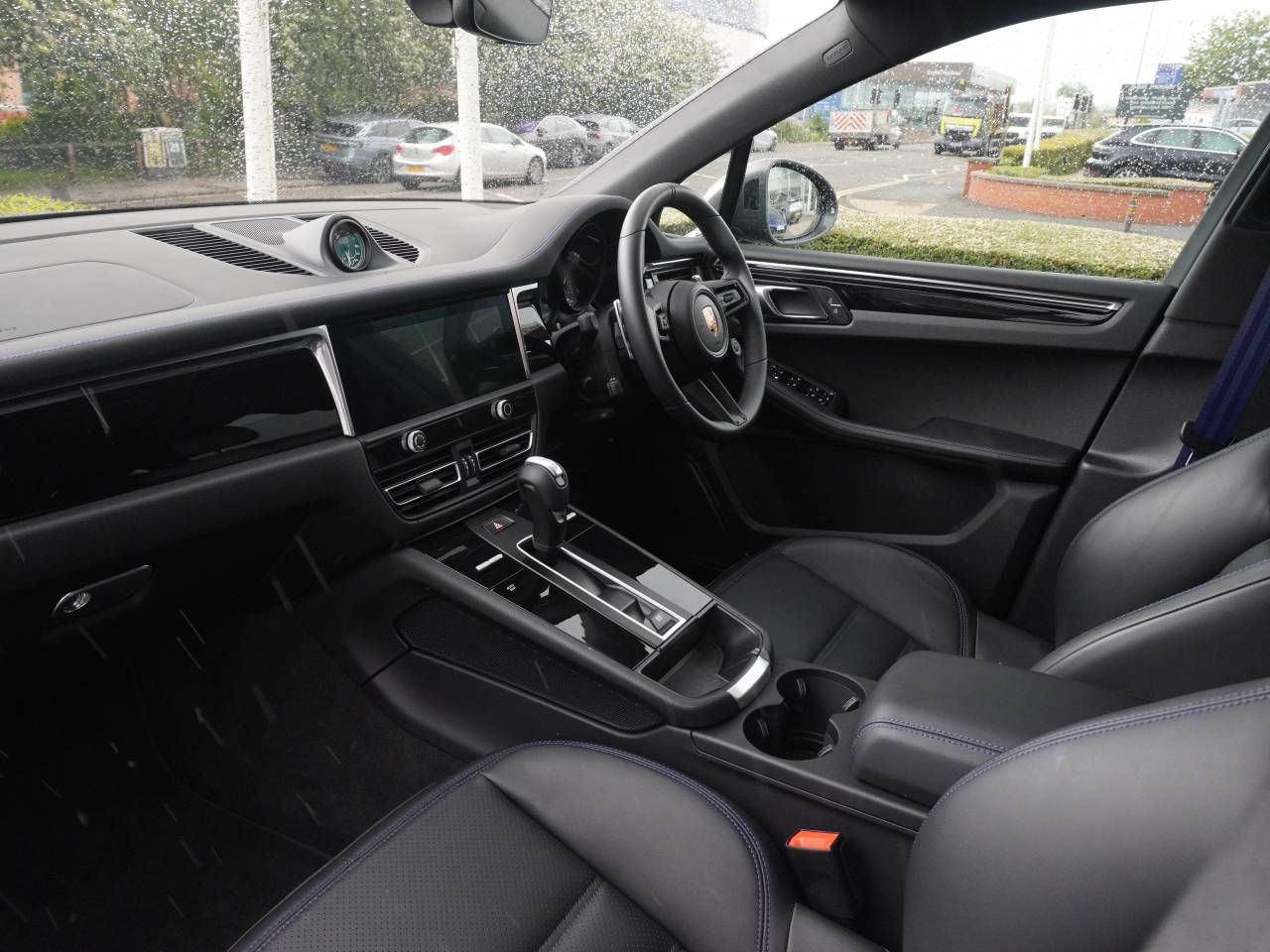 Macan (15) image 04