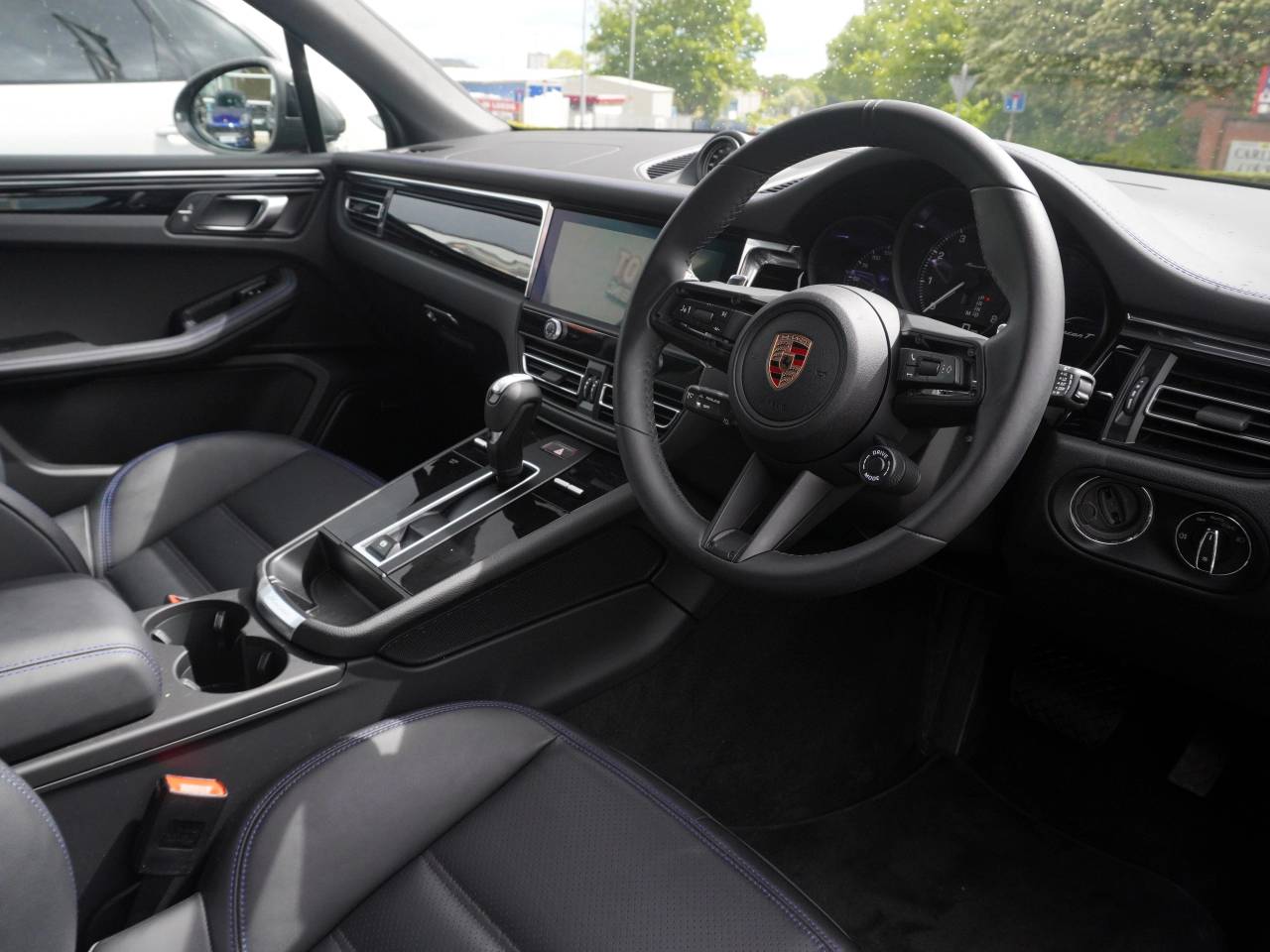 Macan (15) image 23