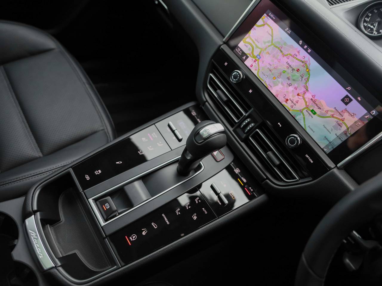 Macan (26) image 27