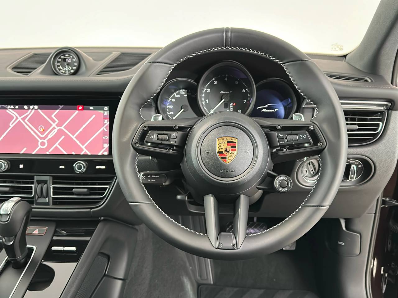 Macan (57) image 10