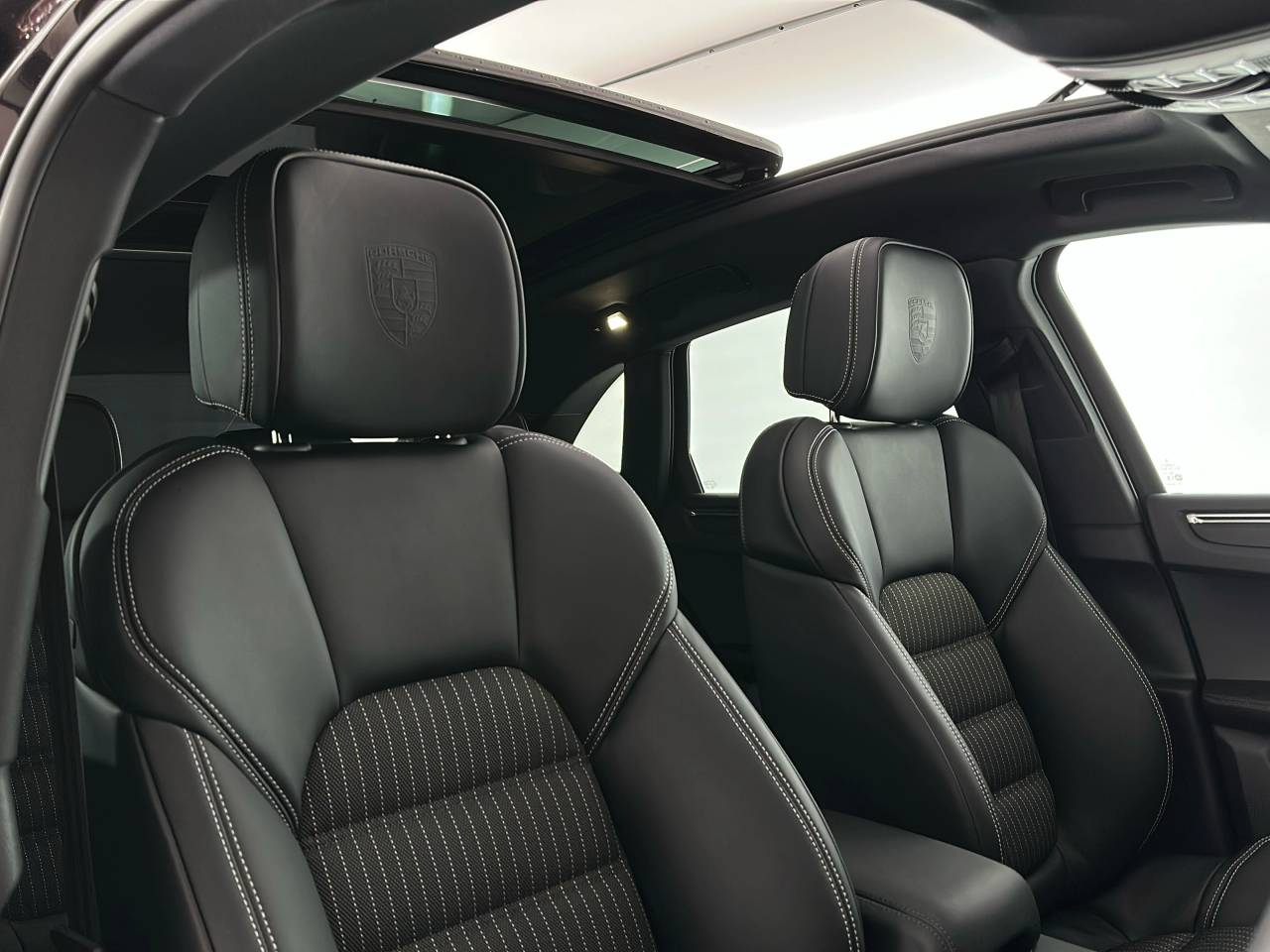 Macan (57) image 23