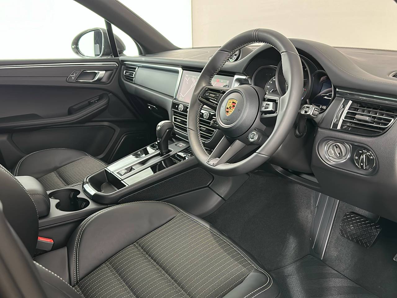 Macan (57) image 38
