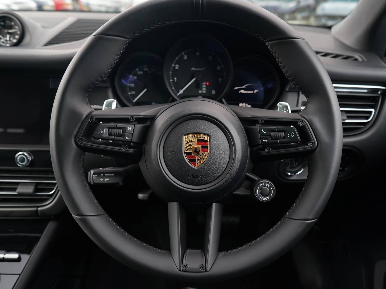 Macan (41) image 38