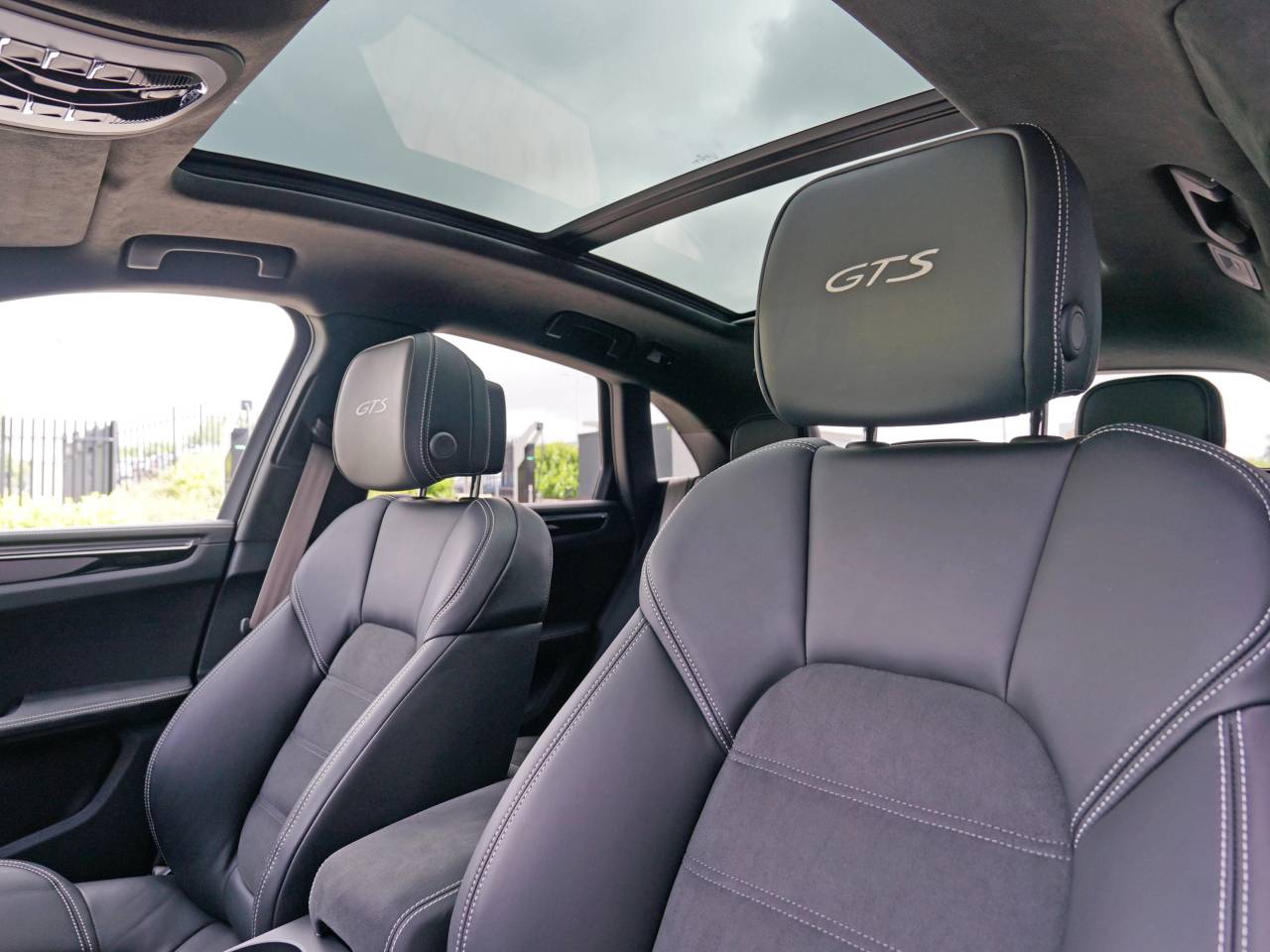 Macan GTS PDK (139) image 10