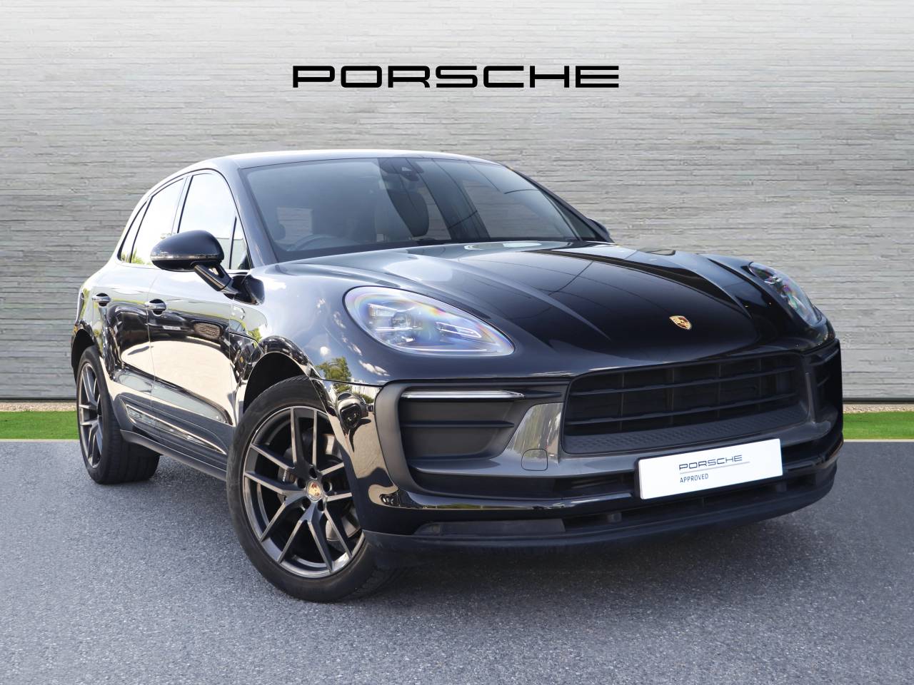 Macan T PDK