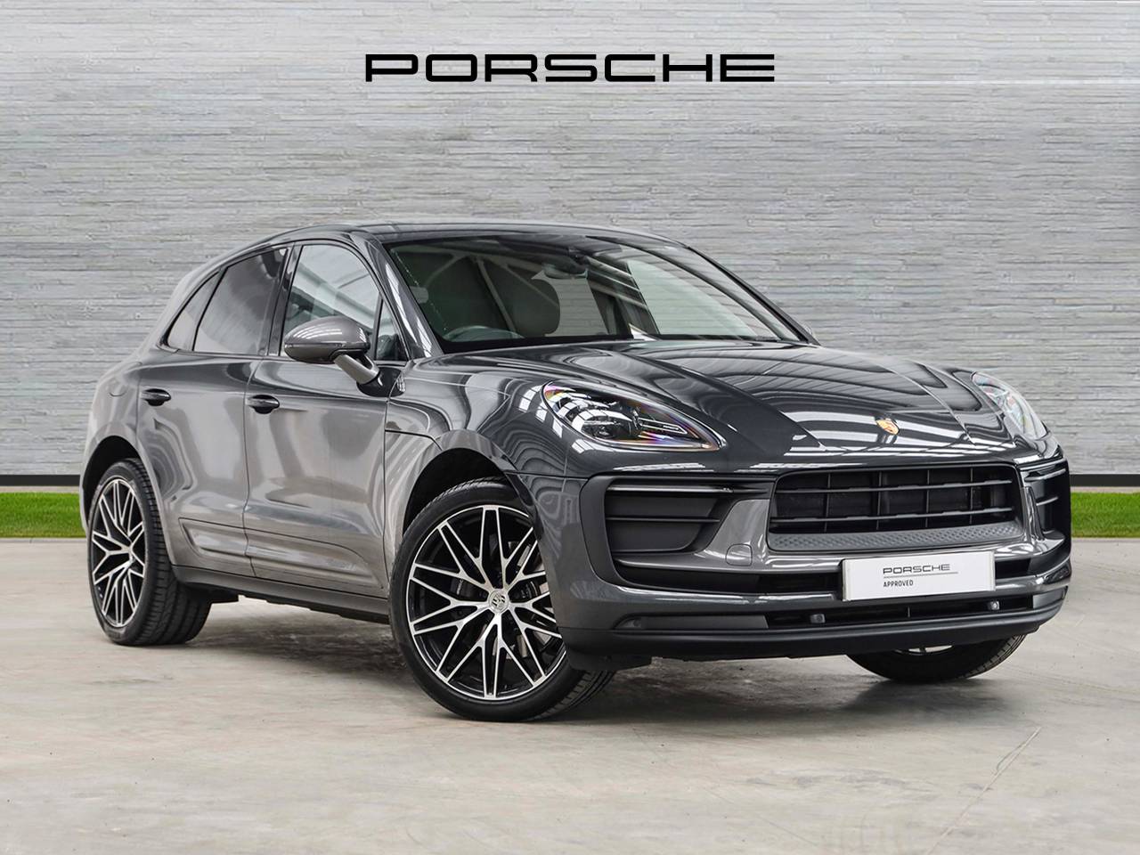Macan T PDK