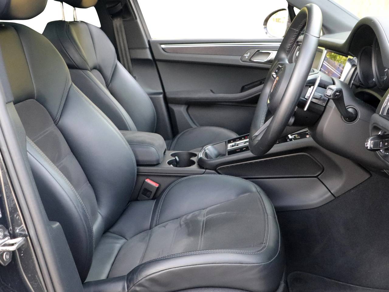 Macan GTS PDK (99) image 05