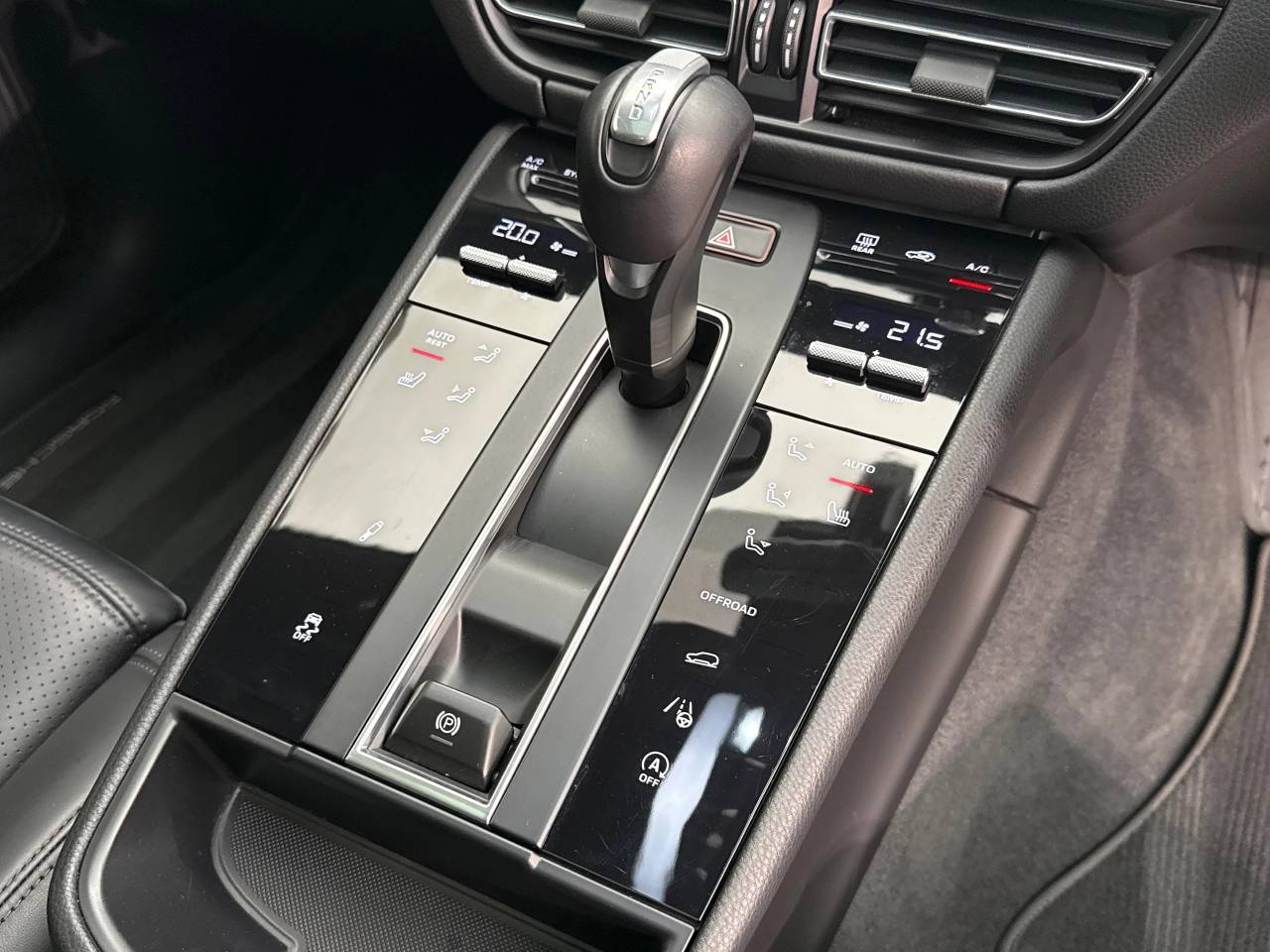 Macan T PDK (25) image 29
