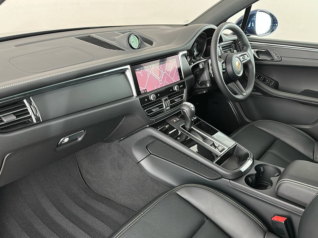 Macan (63) image 33