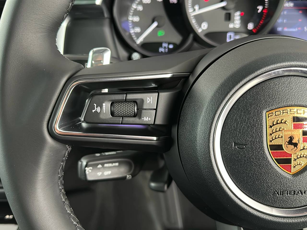 Macan (63) image 24