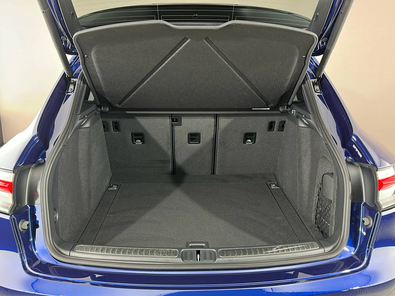 Macan (63) image 16