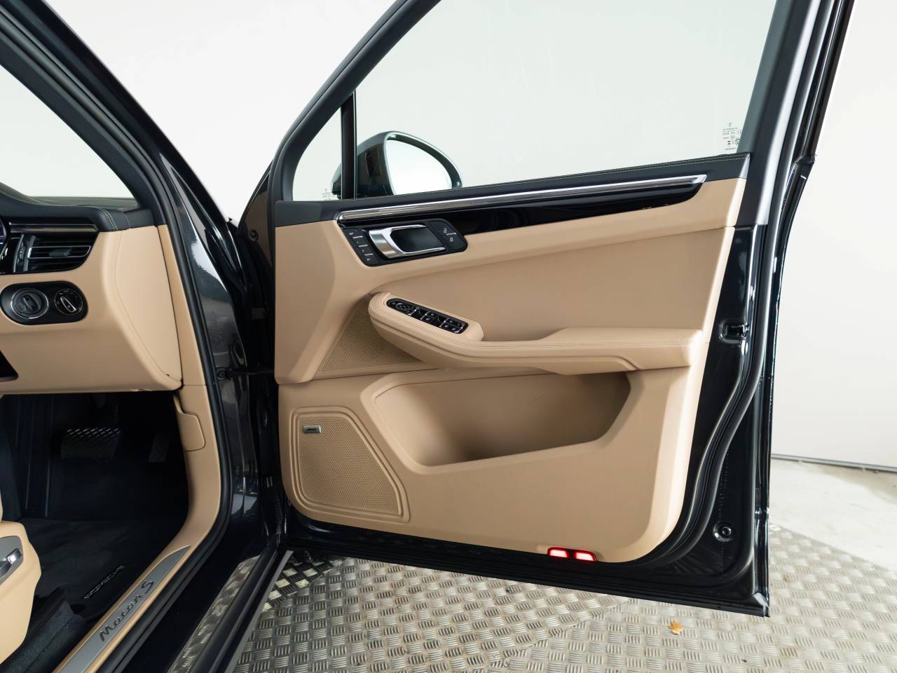 Macan (36) image 20