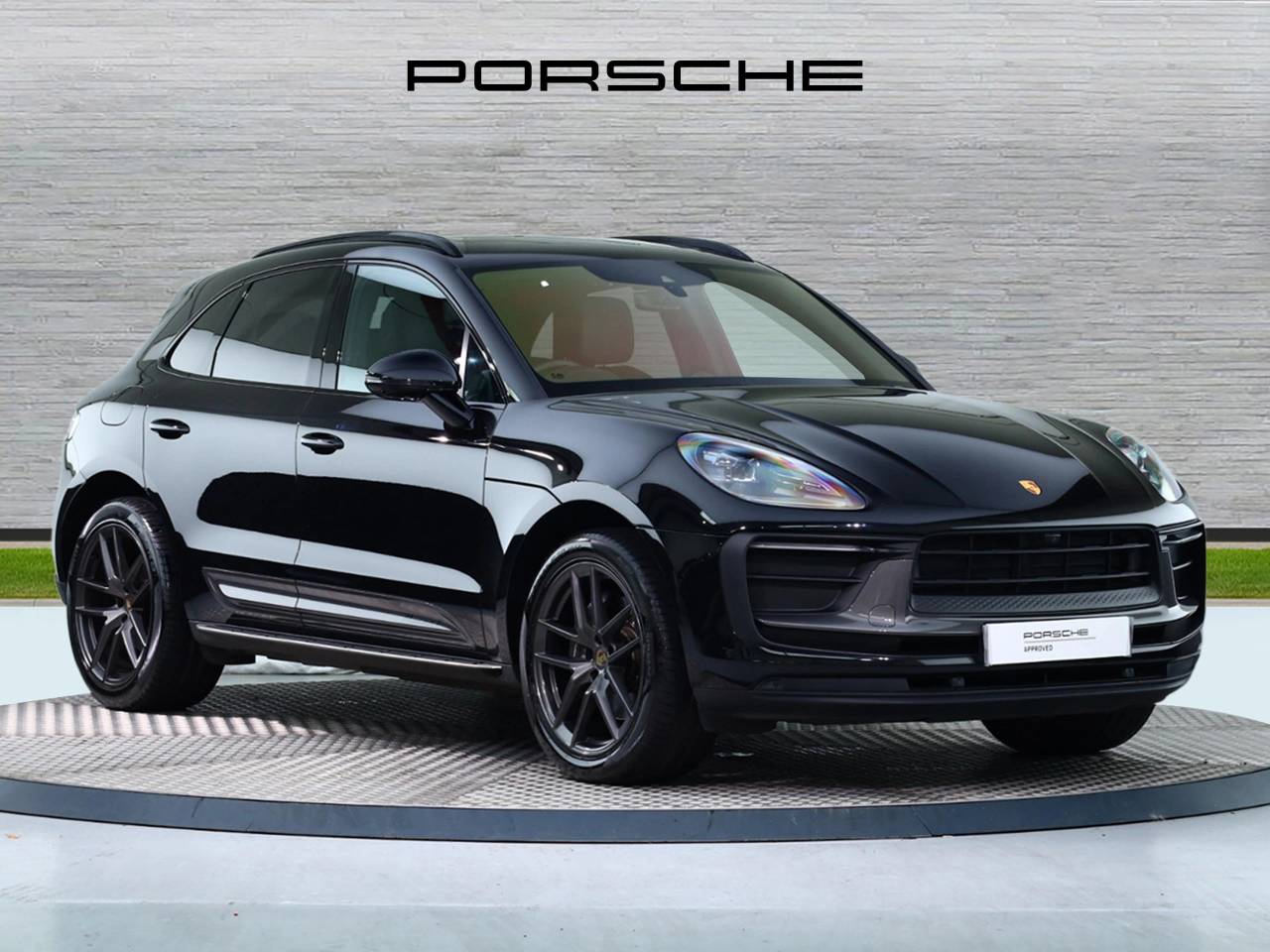 Macan T PDK
