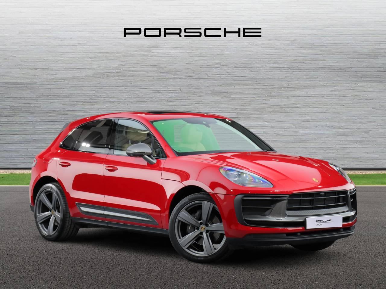 Macan T PDK