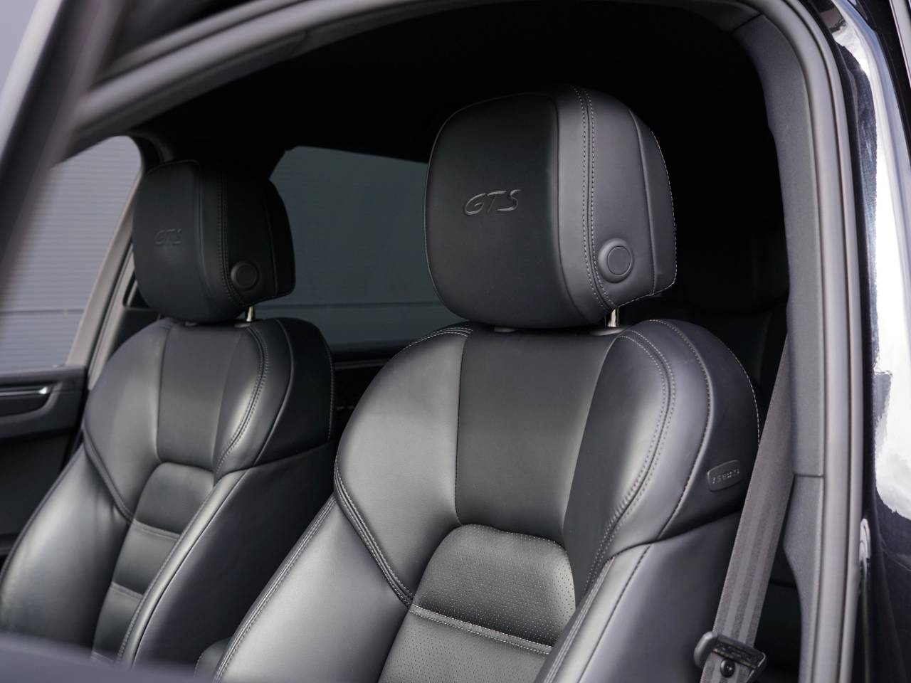 Macan GTS PDK (141) image 16
