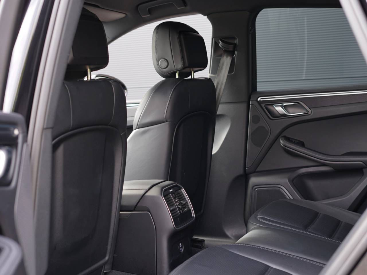 Macan GTS PDK (141) image 20