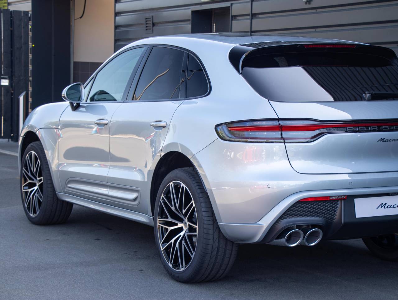 Macan (64) image 12