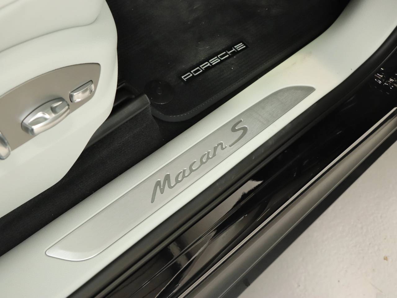 Macan (72) image 22