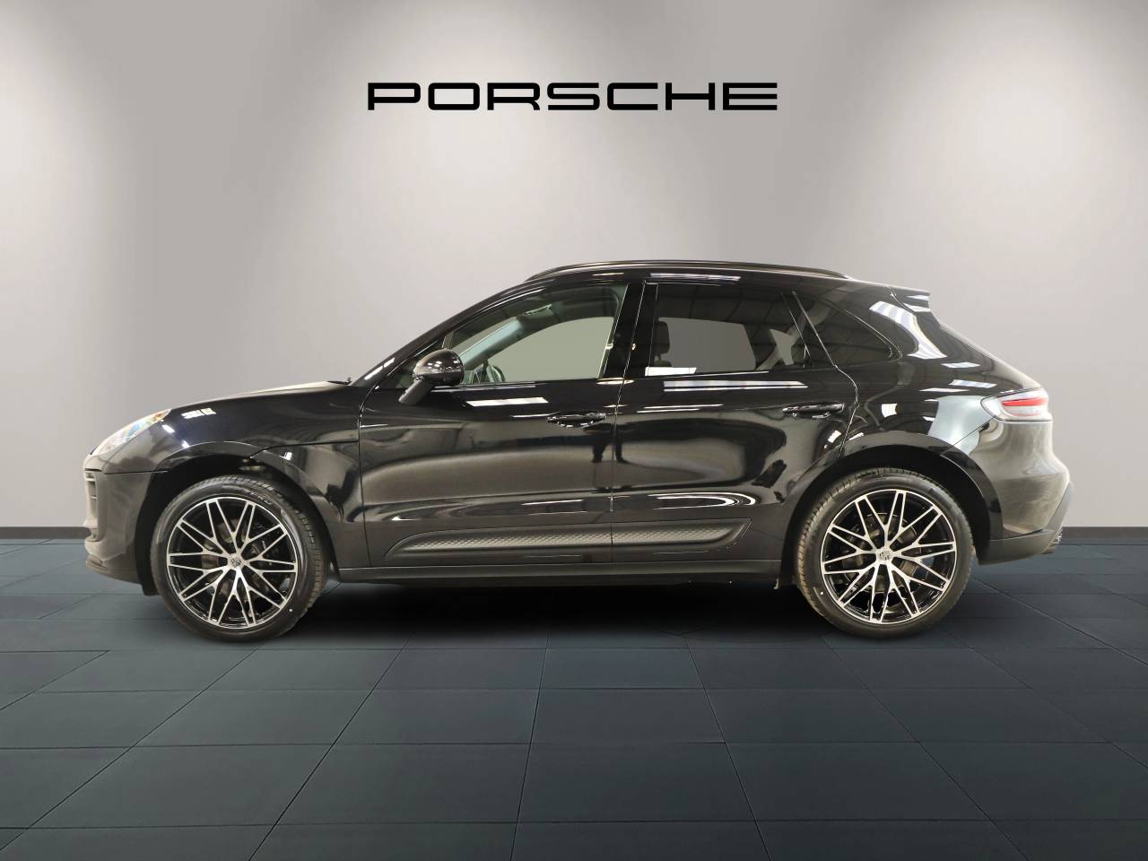 Macan (72) image 03