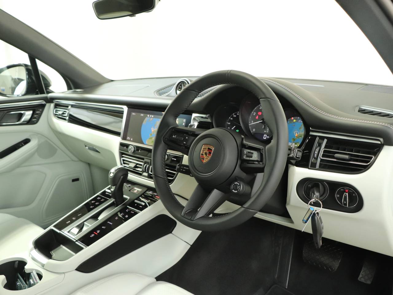 Macan (72) image 05