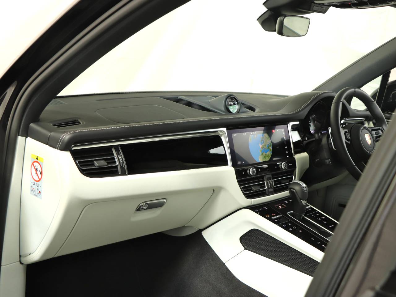 Macan (72) image 15