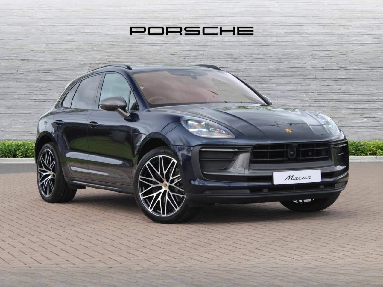 Macan T PDK
