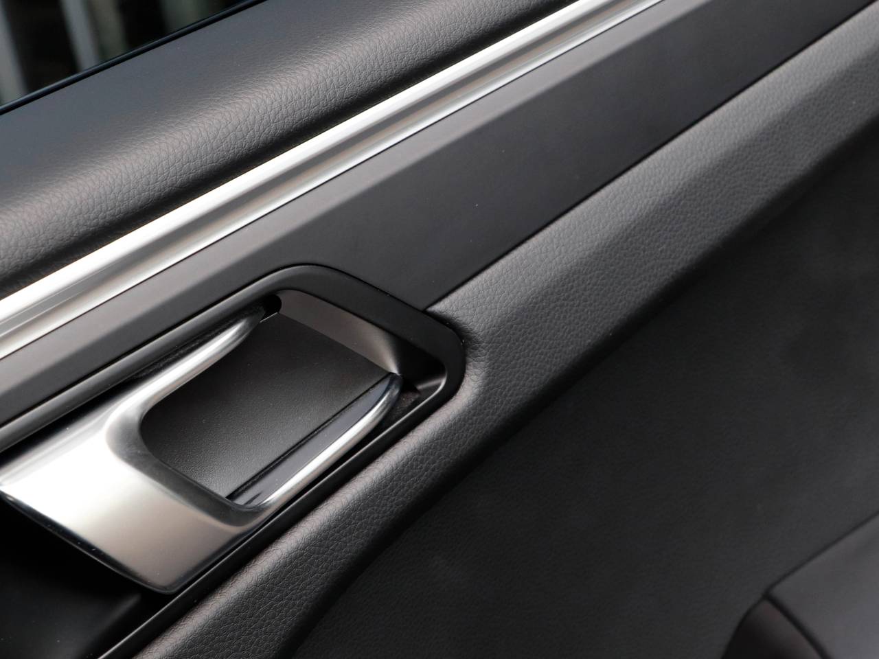 Macan T PDK (45) image 24