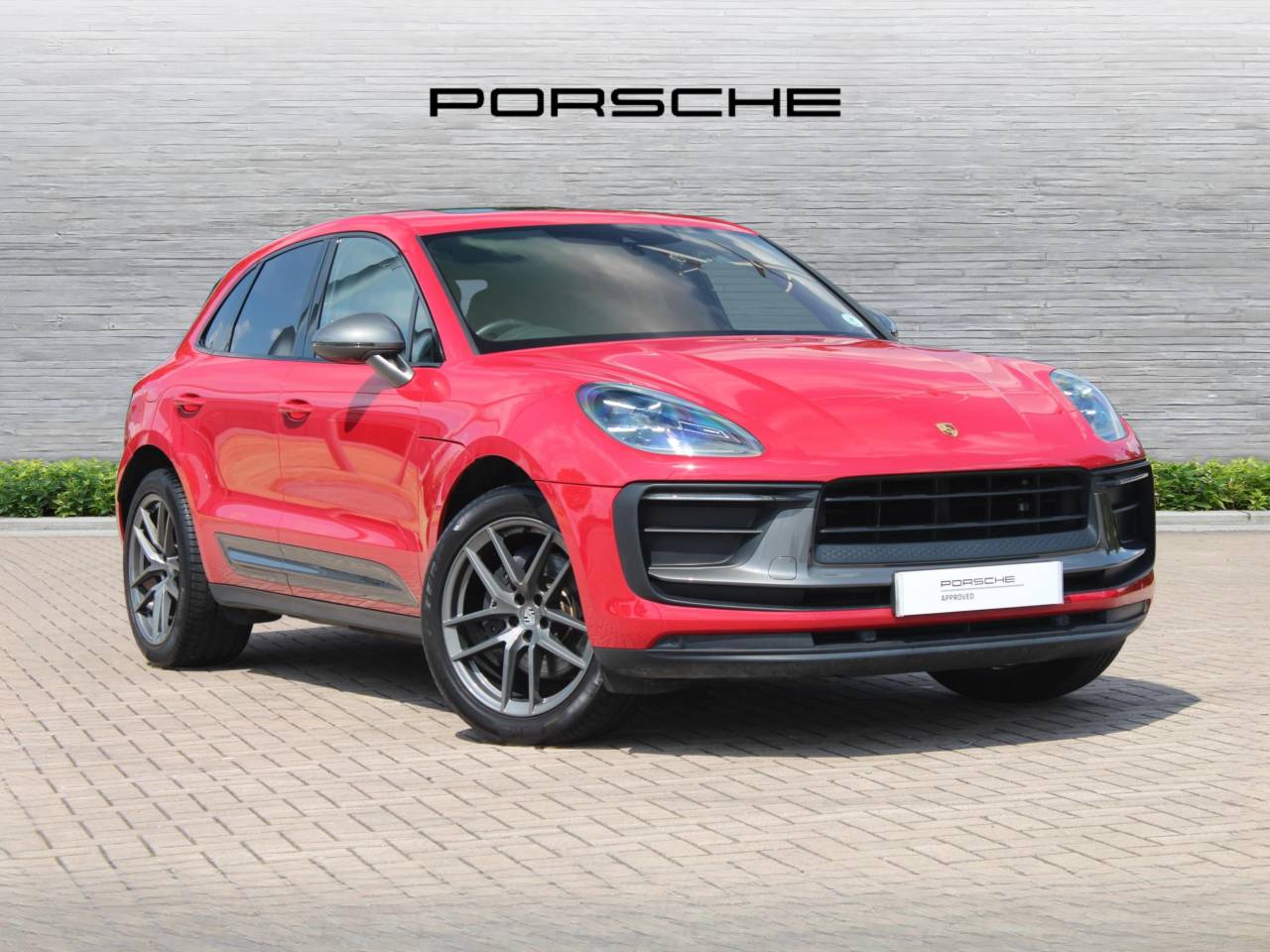 Macan T PDK