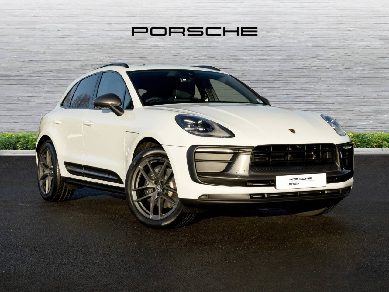 Macan T PDK