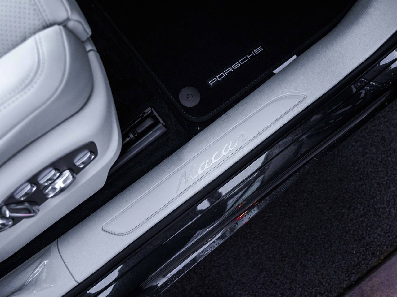 Macan (42) image 38