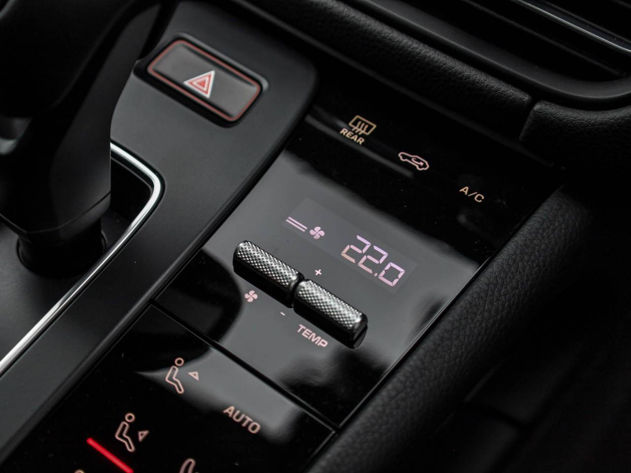 Macan (72) image 24