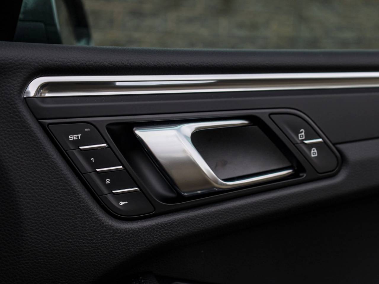 Macan (72) image 31