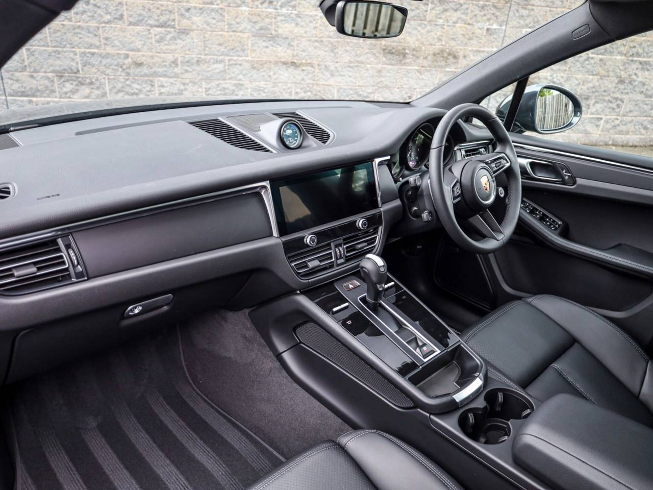 Macan (72) image 16