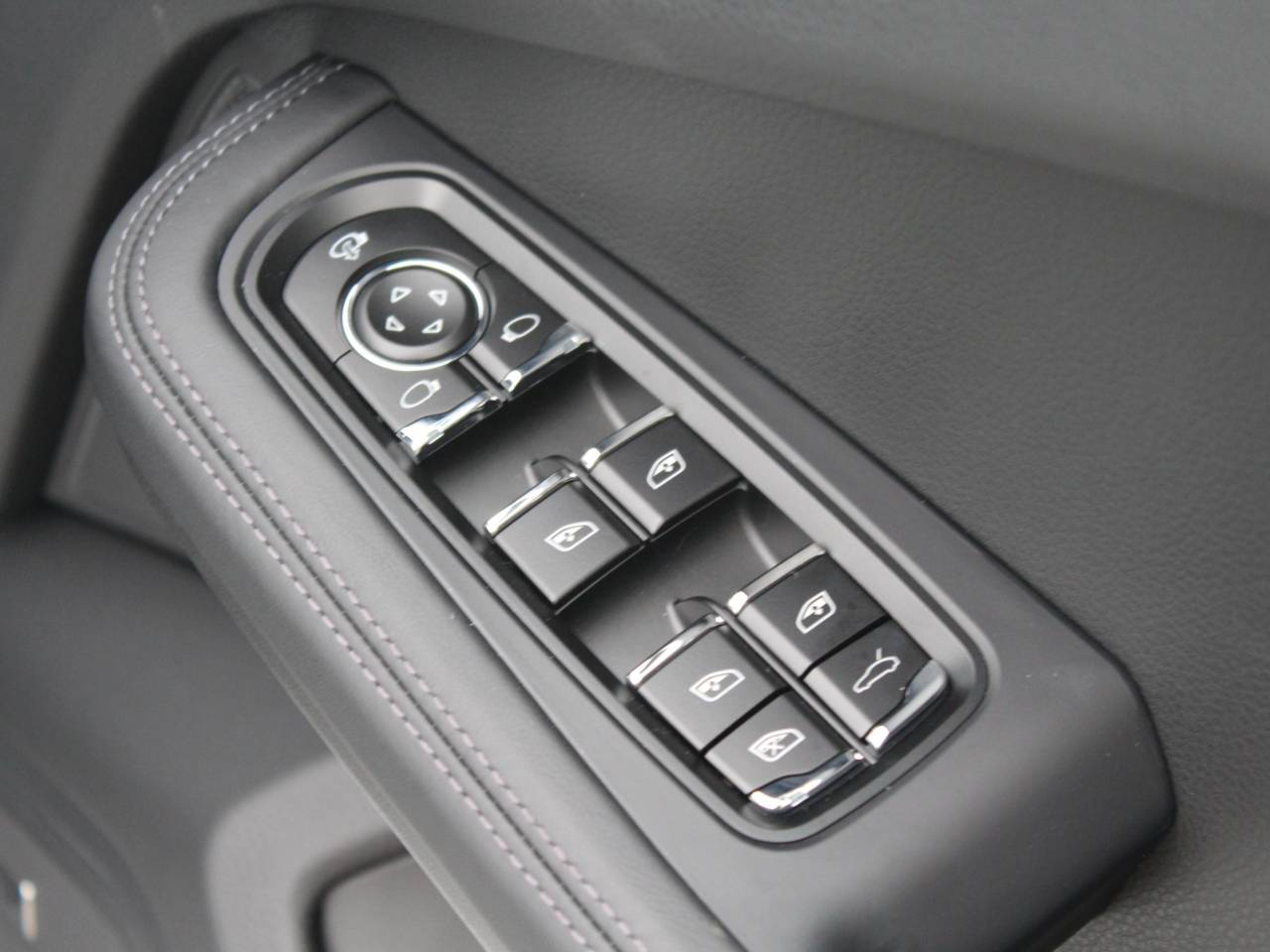 Macan (30) image 28