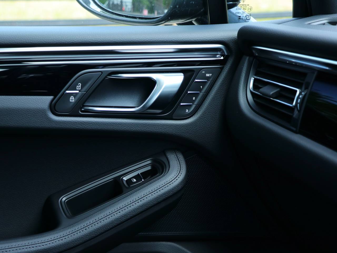 Macan (46) image 35