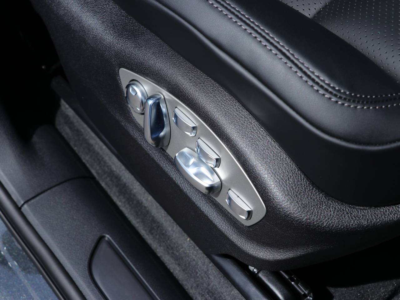 Macan (46) image 37