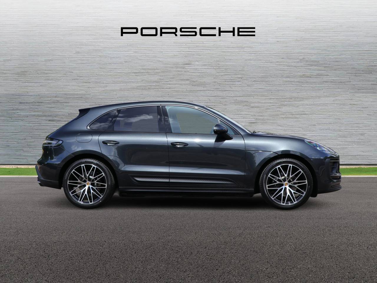 Macan (46) image 02