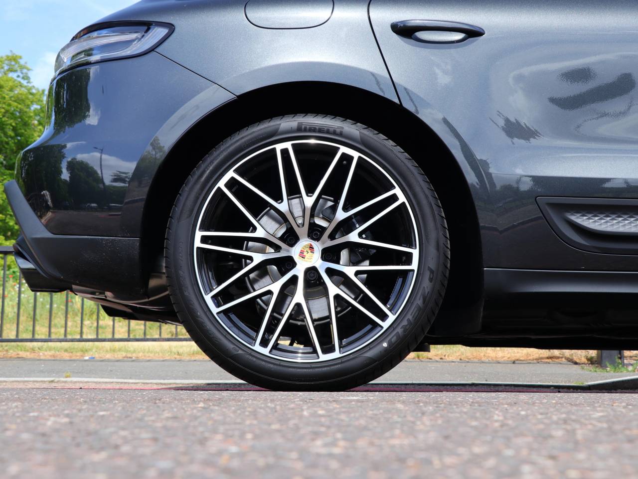 Macan (46) image 10