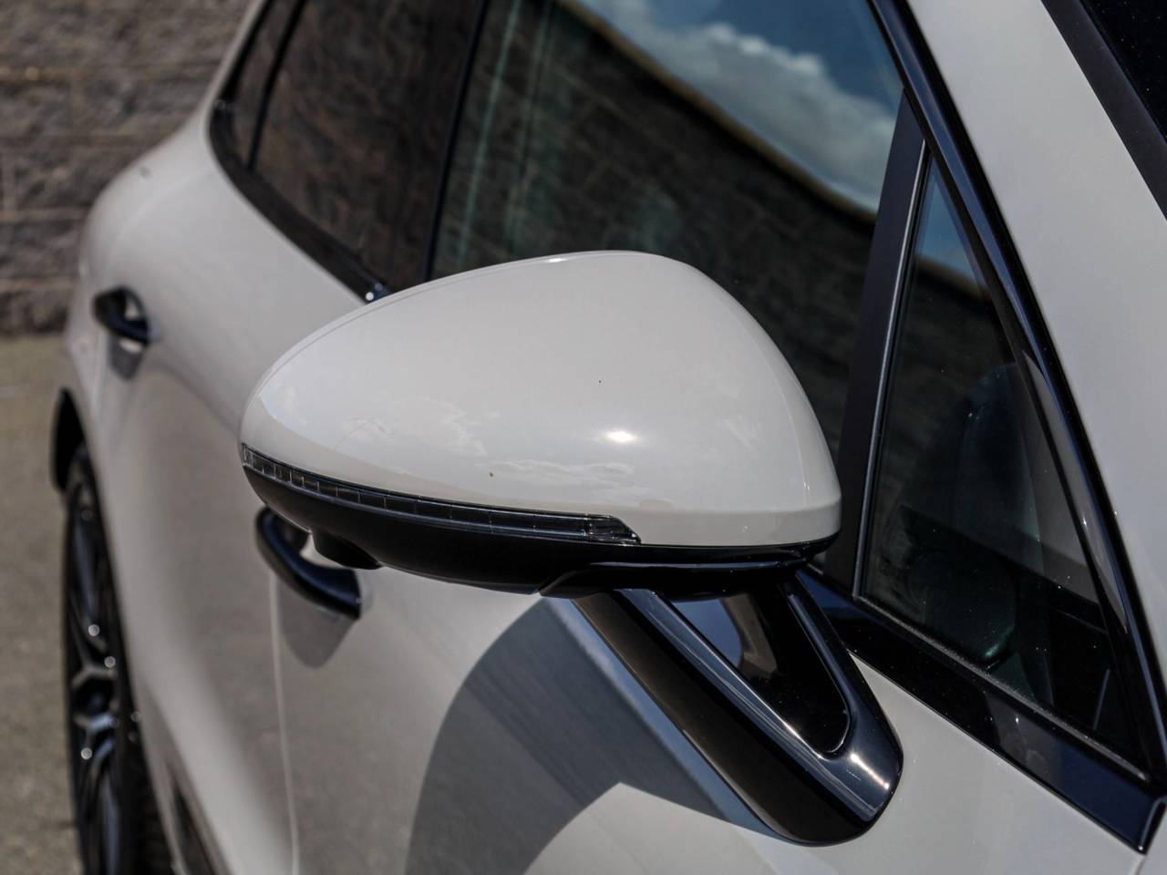 Macan (74) image 13