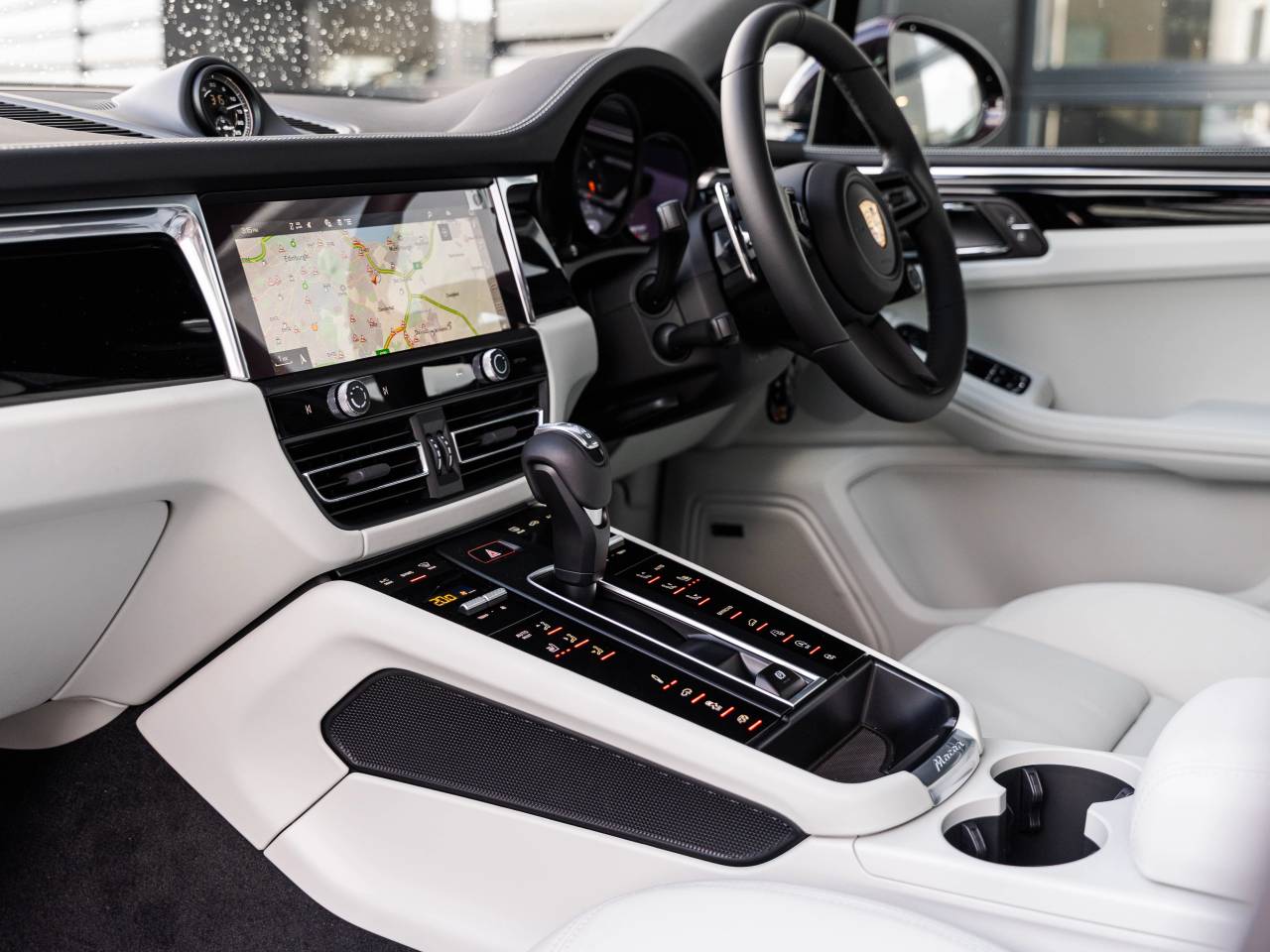 Macan (27) image 31