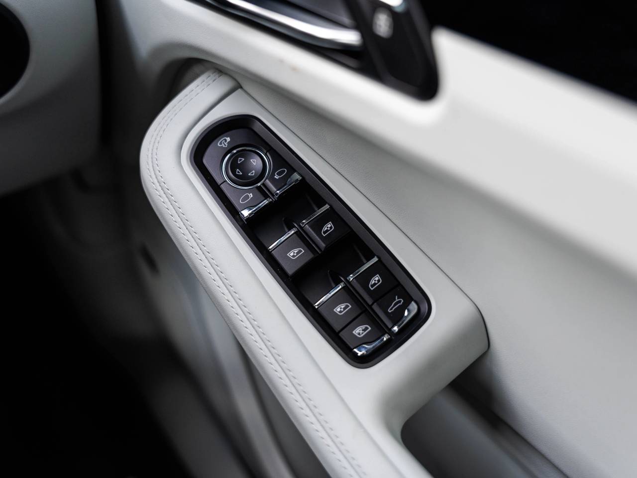 Macan (27) image 42