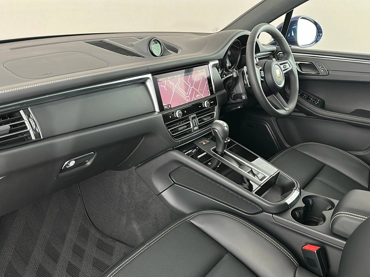 Macan PDK (180) image 24