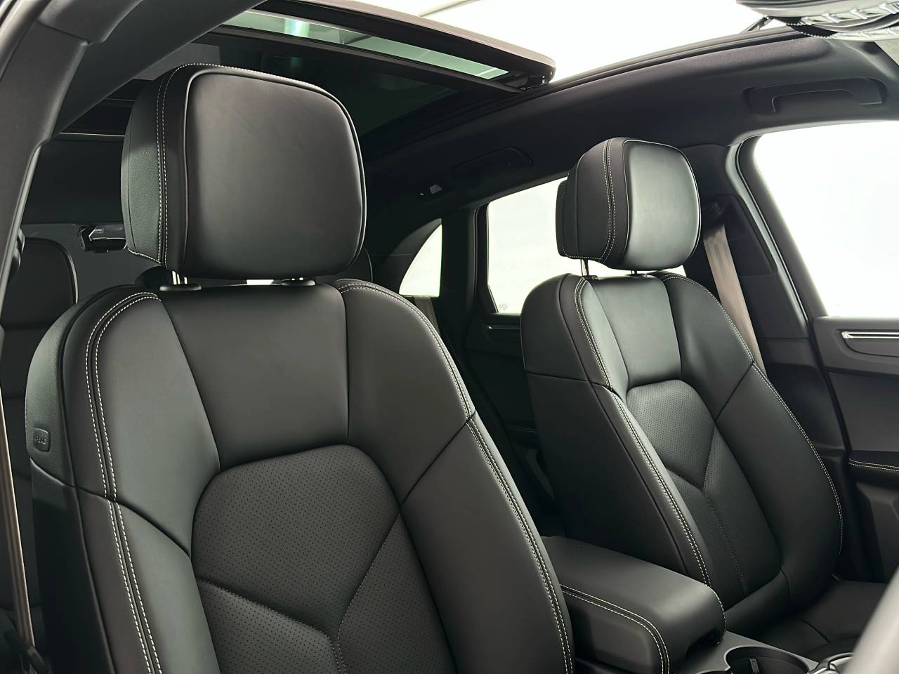 Macan PDK (180) image 15